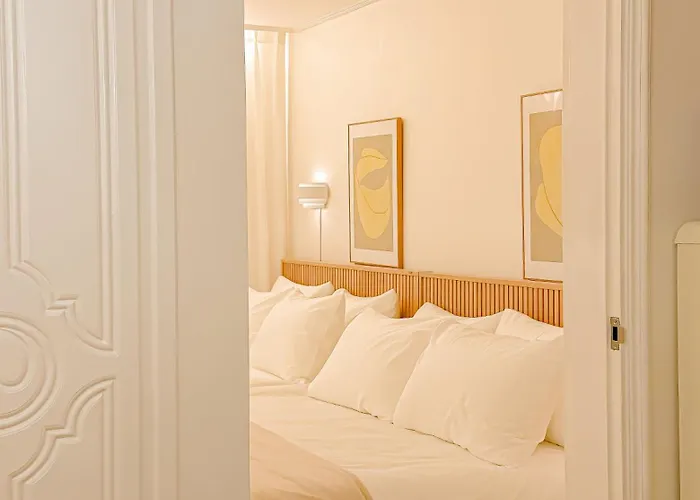 강남성형외과,강남웨딩,6인실,학동역5분,압구정,가로수길,홍대30분,명동20분,성수20분 *
